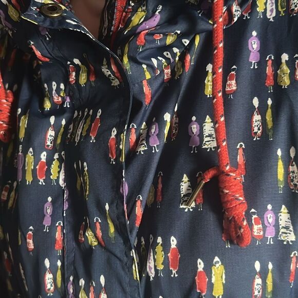 Weird Fish Hooded Raincoat Jacket! - Picture 8 of 16